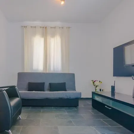 Apartmán Fustera 12 *